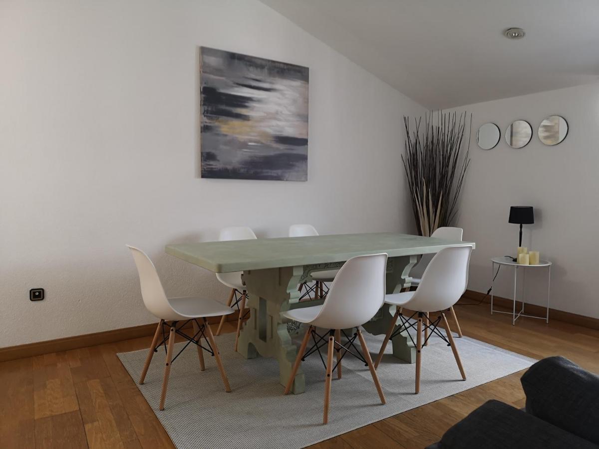 Appartement Calle Alfonso I *